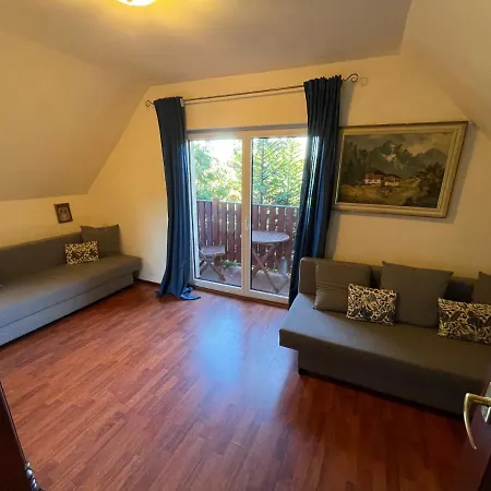 Dom Na Jezynowym Wzgorzu - Blackberry Hill Villa